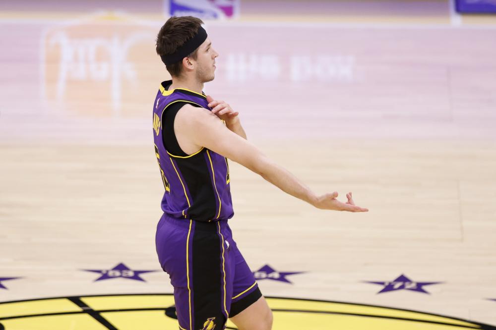 繁易主的当 繁易主的当