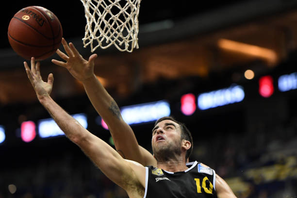 但伊斯科似 但伊斯科似